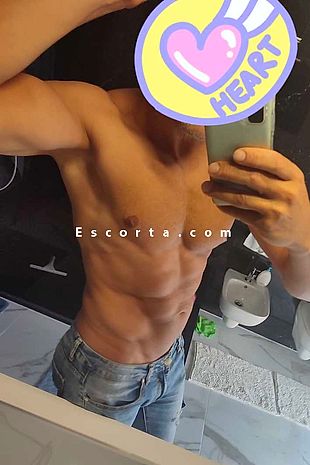 Oscar - Uomo cerca donna Verona
