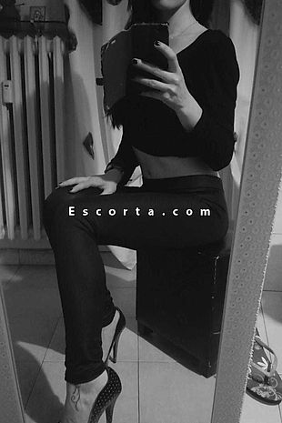 Stella - Donna cerca uomo Torino