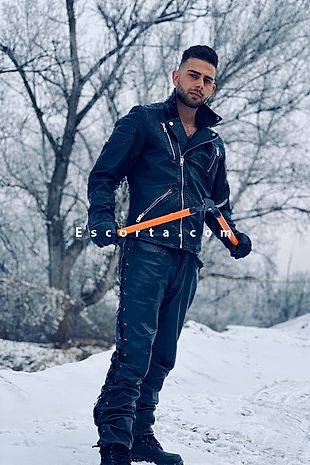 Ayann - Uomo cerca donna Milano