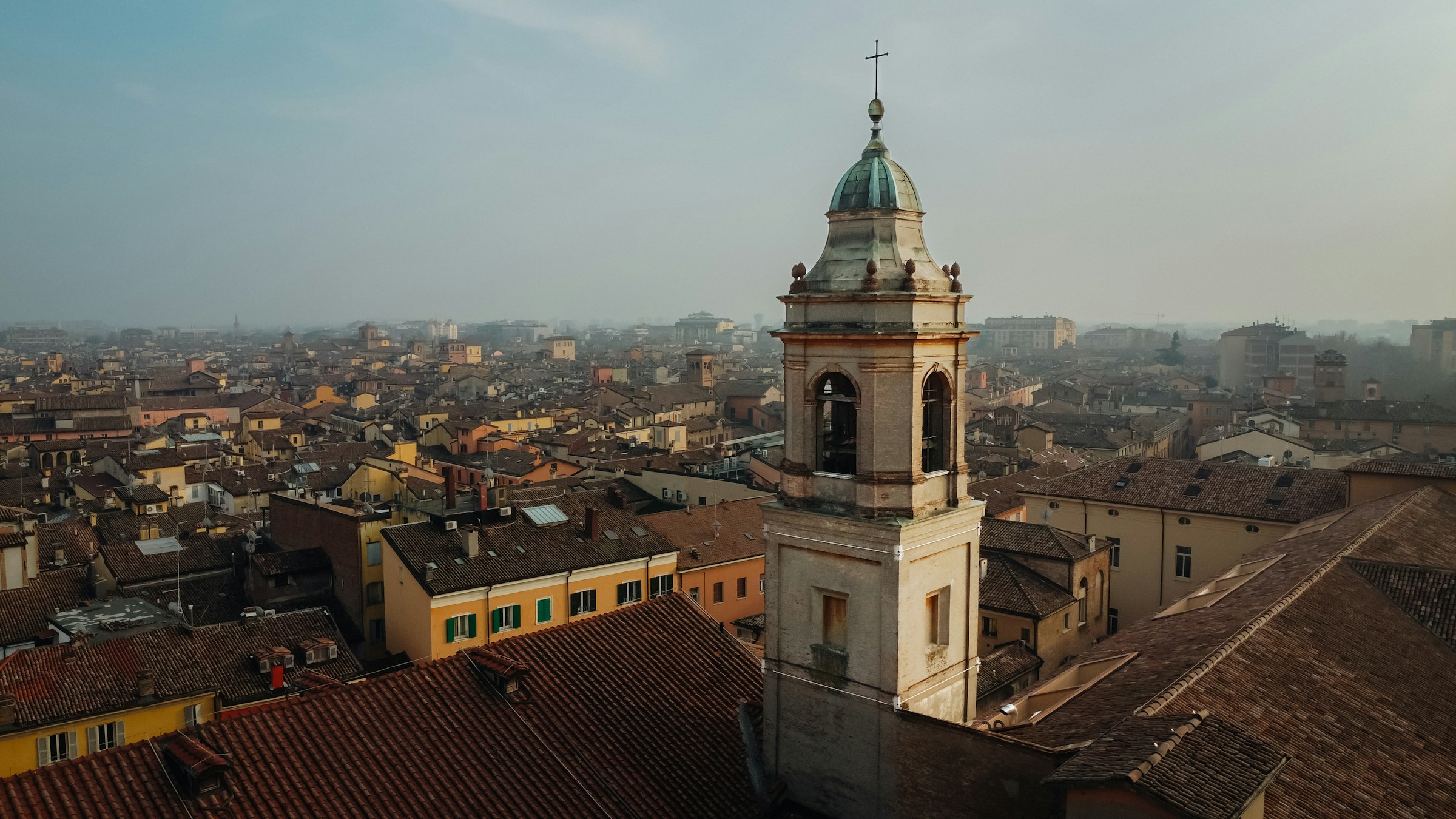 Booking an Escort in Modena: Discretion, Timing and the Motor Valley