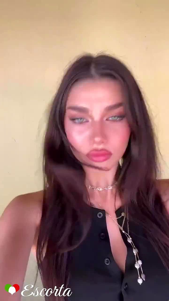 Violet Video Sfondo