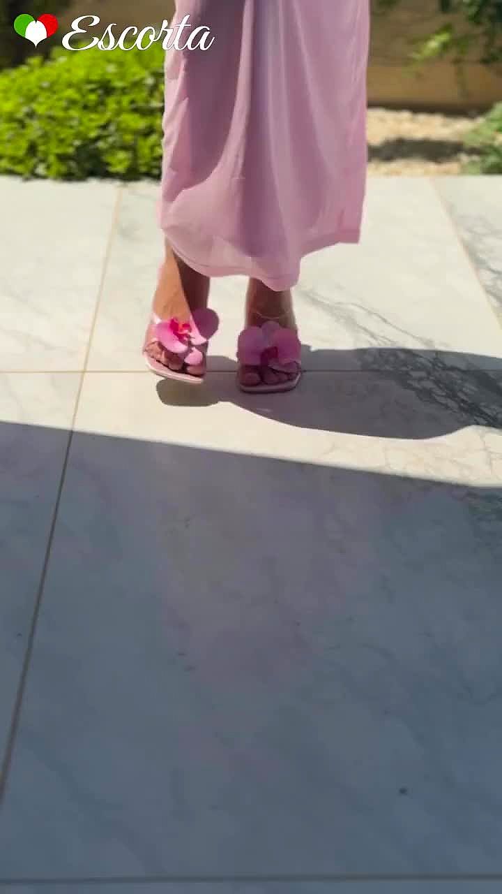 Riana Video Sfondo