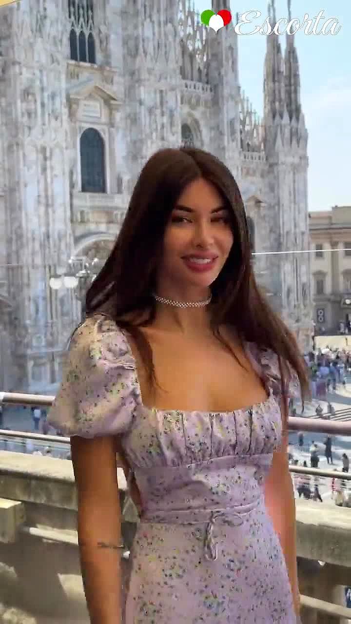 Emma Video Sfondo