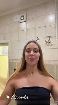 LOLITA Video Background