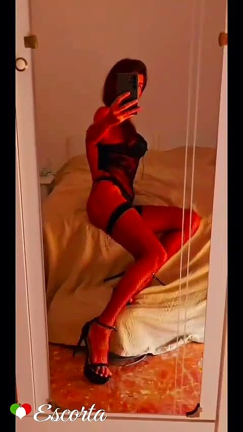 Angela_russa Video Background