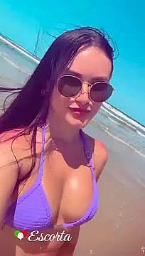 Fernanda Video Sfondo