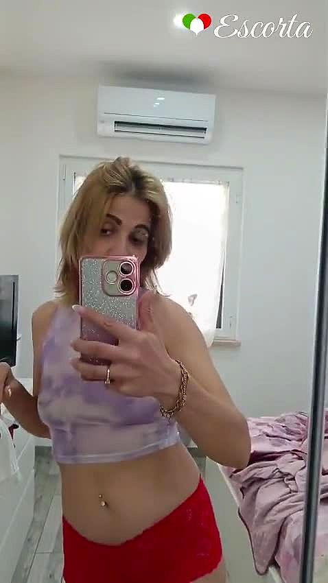 Sonia Video Background