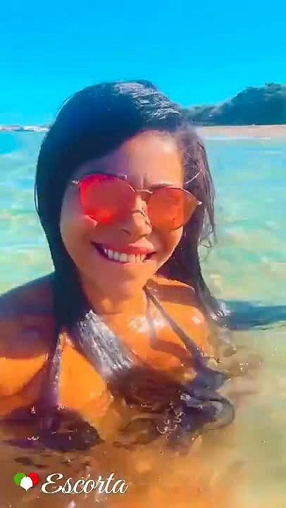 Anna Paula Video Sfondo