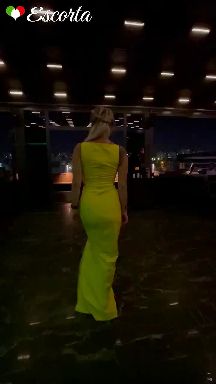 Julia Video Sfondo