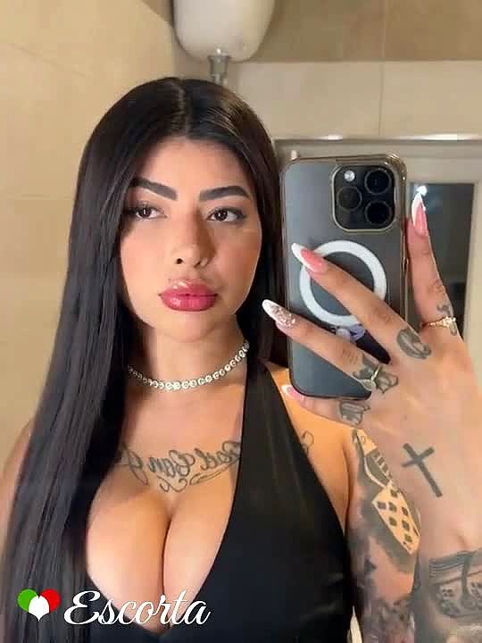 LUISA MIELE Video Sfondo