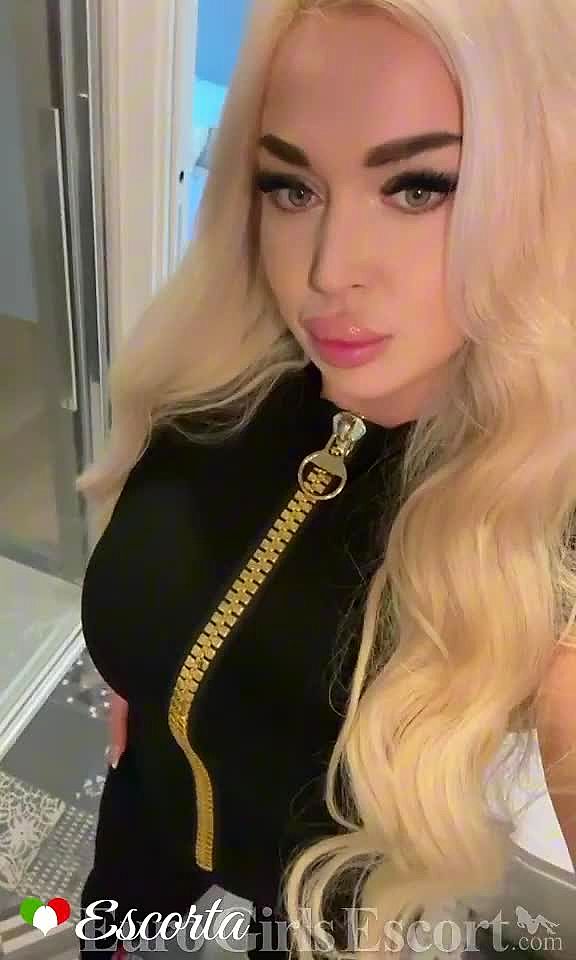 Katia Video Background