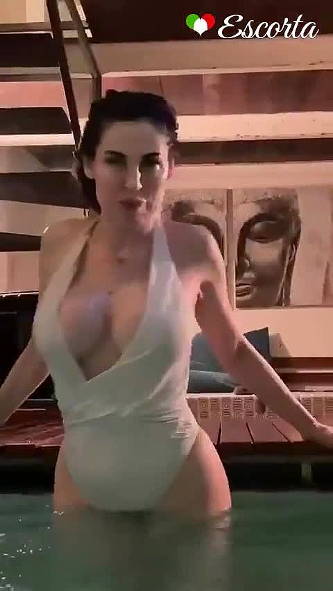Taylor B Video Sfondo