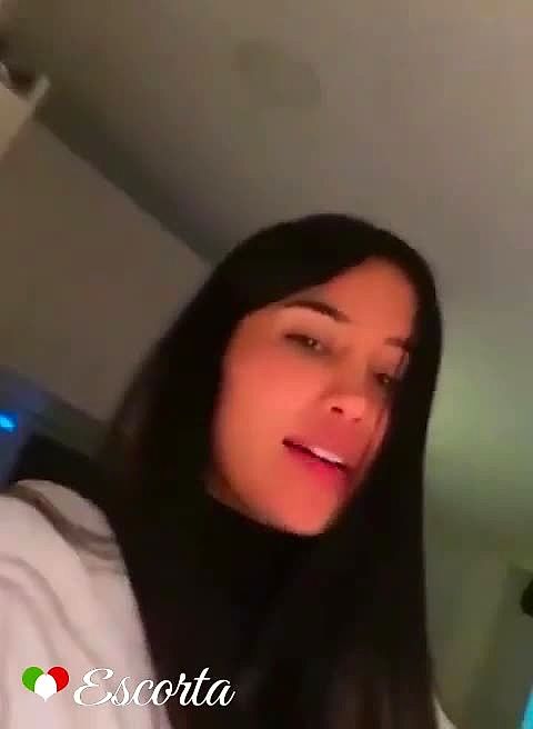 Emily Video Sfondo