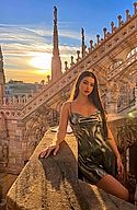 Vittoria - Milano Escorts