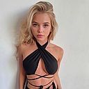 Polina Commenta