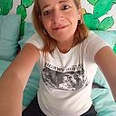 Angela Commenta