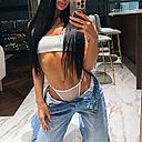 Clara Commenta