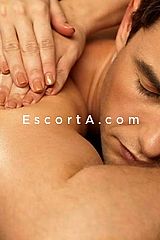 RAGAZZA ORIENTALE - Escort Prato