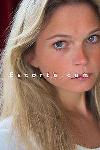 Milena - Donna cerca uomo Asti