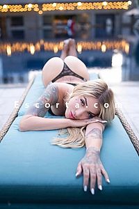 Alexia Pink