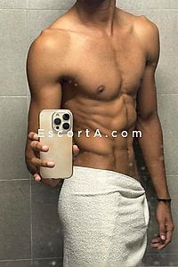 Erik moon - Uomo cerca donna Venezia