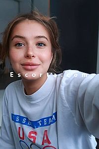 Tina - Desenzano del Garda Escorts