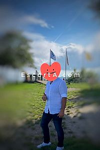 Amico - Uomo cerca donna Genova