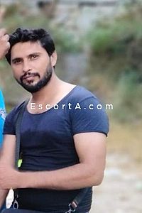 Vikey - Trecate Boy Escorts