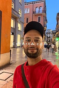 Mani - Olbia Boy Escorts