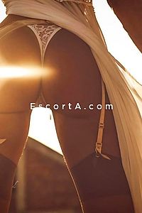 Luna - Cassola Escorts