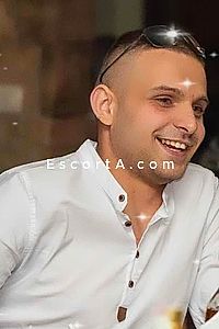 Радостин Данаилов - Uomo cerca donna Rimini