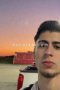 Alessandro - Uomo cerca donna Ostuni