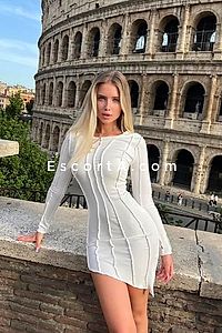 Mira - Trento Escorts