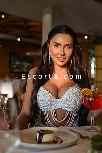 Megan - Escort Zero Branco