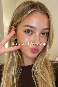 Avery - Escort Roma
