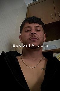 Bayuutn - Reggio Calabria Boy Escorts