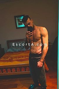 Nicoló - Uomo cerca donna Ancona