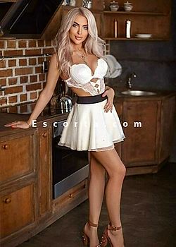 Anastasiia Donna cerca uomo Napoli