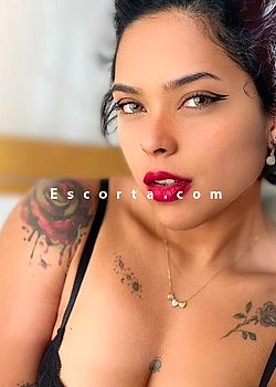Cleo Donna cerca uomo Milano