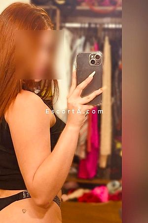 CHANEL  ITALIANA - Roma Escorts