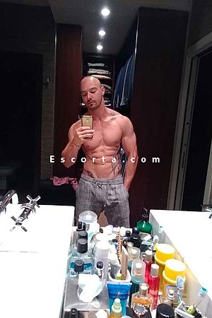 Luca boy - Male escorts Milano