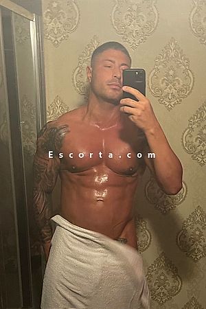 Gabriel Mancini - Male escorts Roma