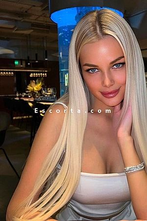 Zlata - Donna cerca uomo Roma