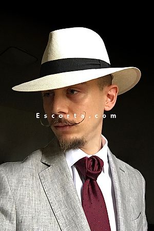 Marco gentiluomo - Male escorts Torino