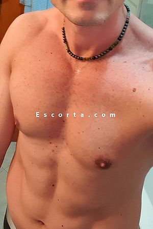 Lorenzo - Male escorts Milano