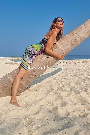 ELEONORA - Escort Milano