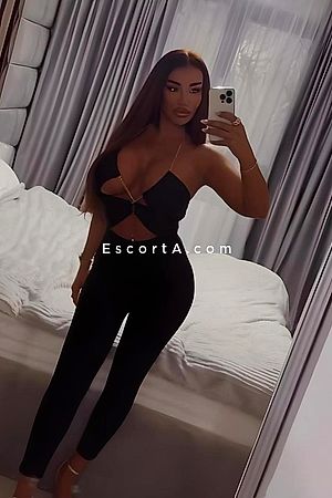 Carla Photo