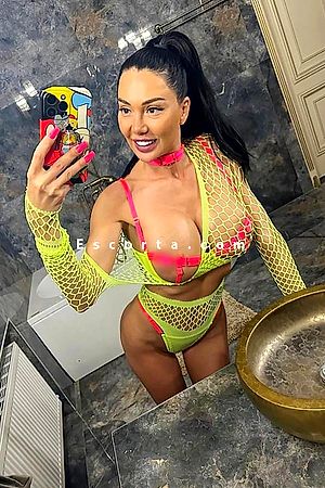 Arina - Escort Milano