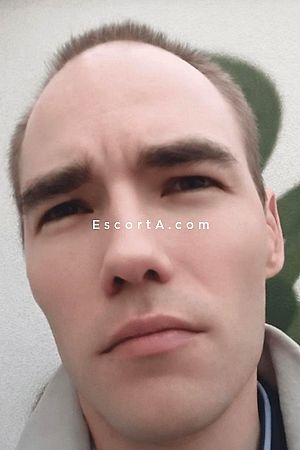 MorePower - Roma Boy Escorts