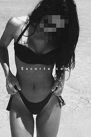 Victoria - Massa Escorts